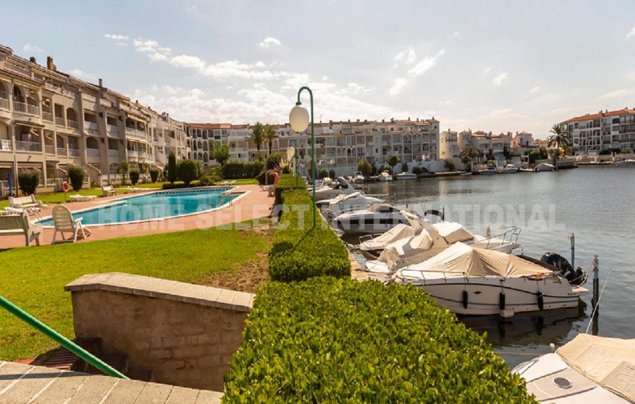 1005 Apartamento Con Vistas Al Lago San Maurici By Homeselectspain Empuriabrava Exterior photo