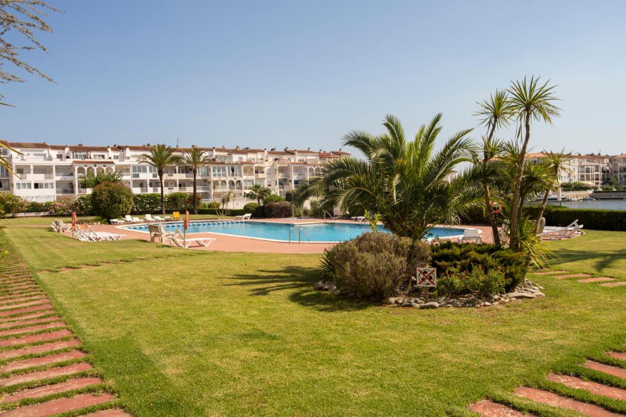 1005 Apartamento Con Vistas Al Lago San Maurici By Homeselectspain Empuriabrava Exterior photo